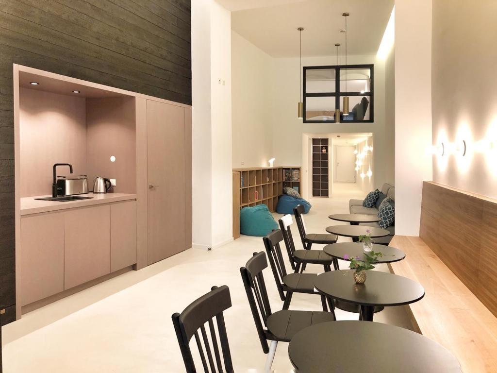 Großzügiges Apartment mit Lounge nähe Naschmarkt Viena Exterior foto